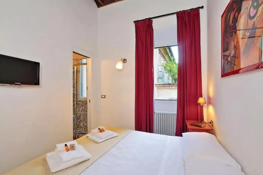 Campo De Fiori Charm Apartment Řím